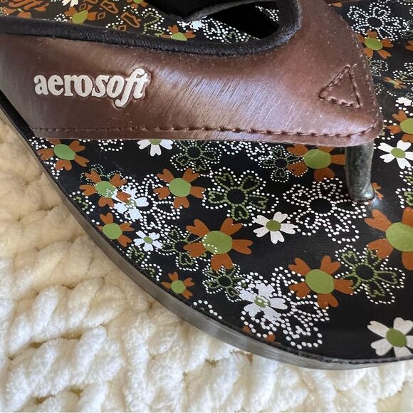 Aerosoft Annette Women's Brown Floral Thong Sandals Size 36/Size 6 - Picture 5 of 13